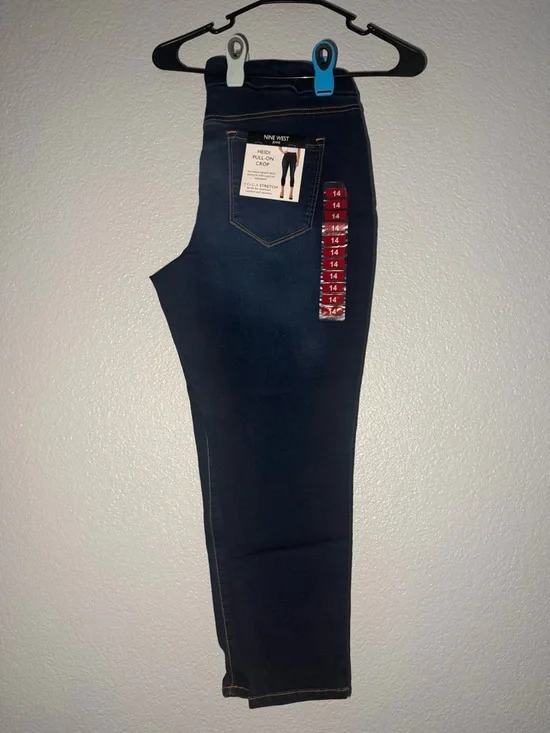 Nine West Women’s Heidi Pull-On Crop Size 14 New With Tags - Picture 1 of 4